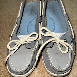 Liz Claiborne Slip On Shoes Size 7M‎ Grey Silver White Loafers S03